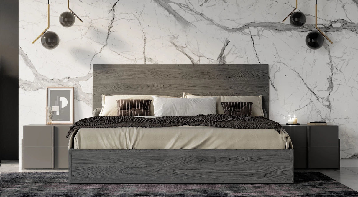 Nova Domus Lucia Italian Modern Bedroom Set