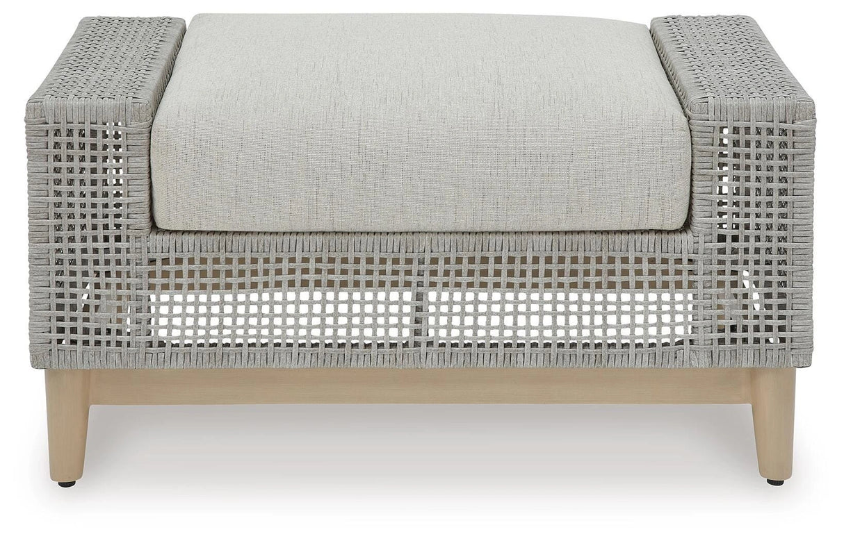 Seton Creek Outdoor Seating Set