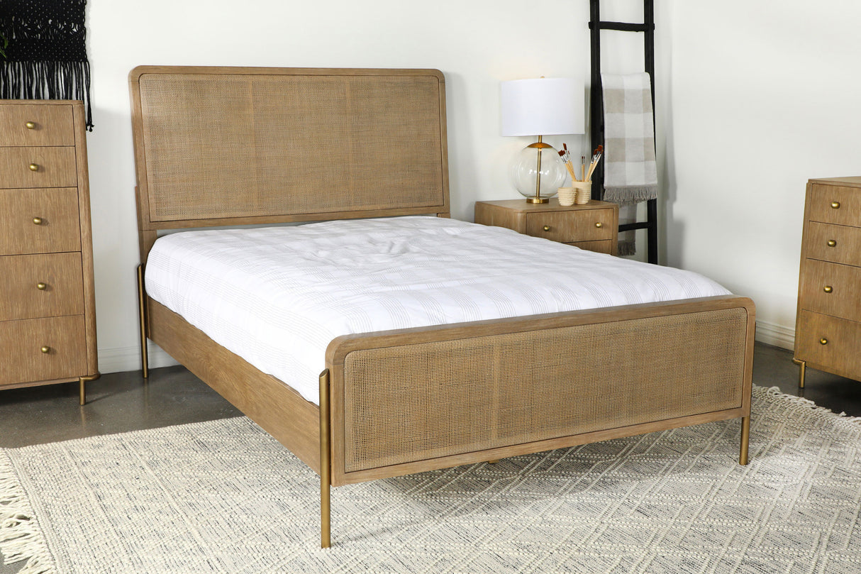 Arini Panel Bed - galleria furniture outlet