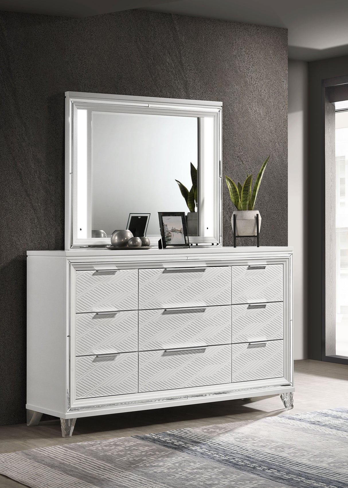 Marmore Dresser with Mirror