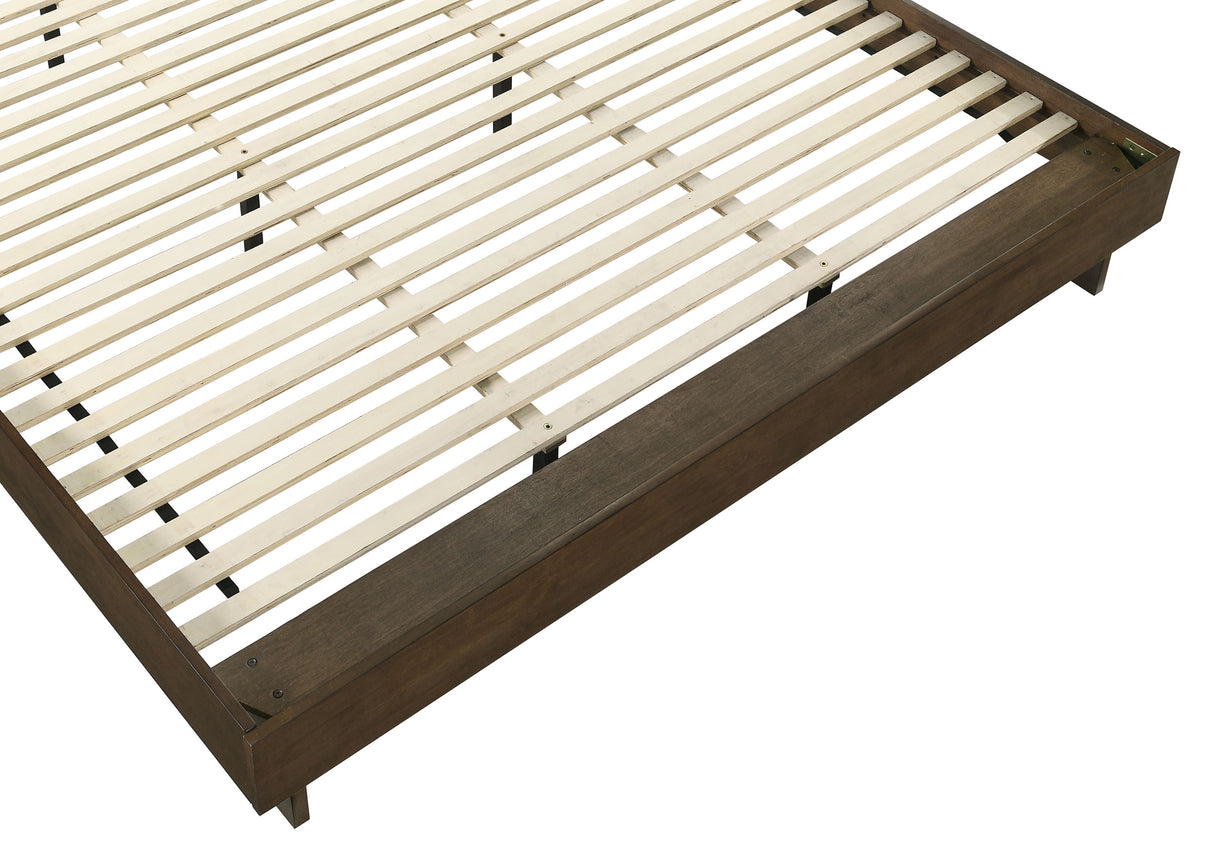 Glenwood 4 & 5 Piece Bedroom Set Eastren king & Queen