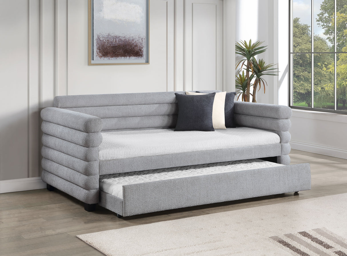 Patricia Daybed with Trundle - galleria furniture outlet