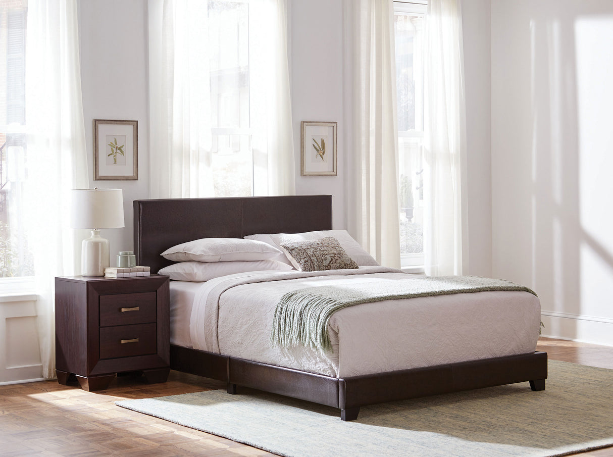 Dorian Panel Bed