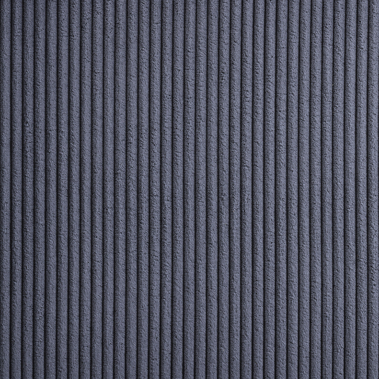 Tisdall Wingback Bed with Flame Visualizer - galleria furniture outlet