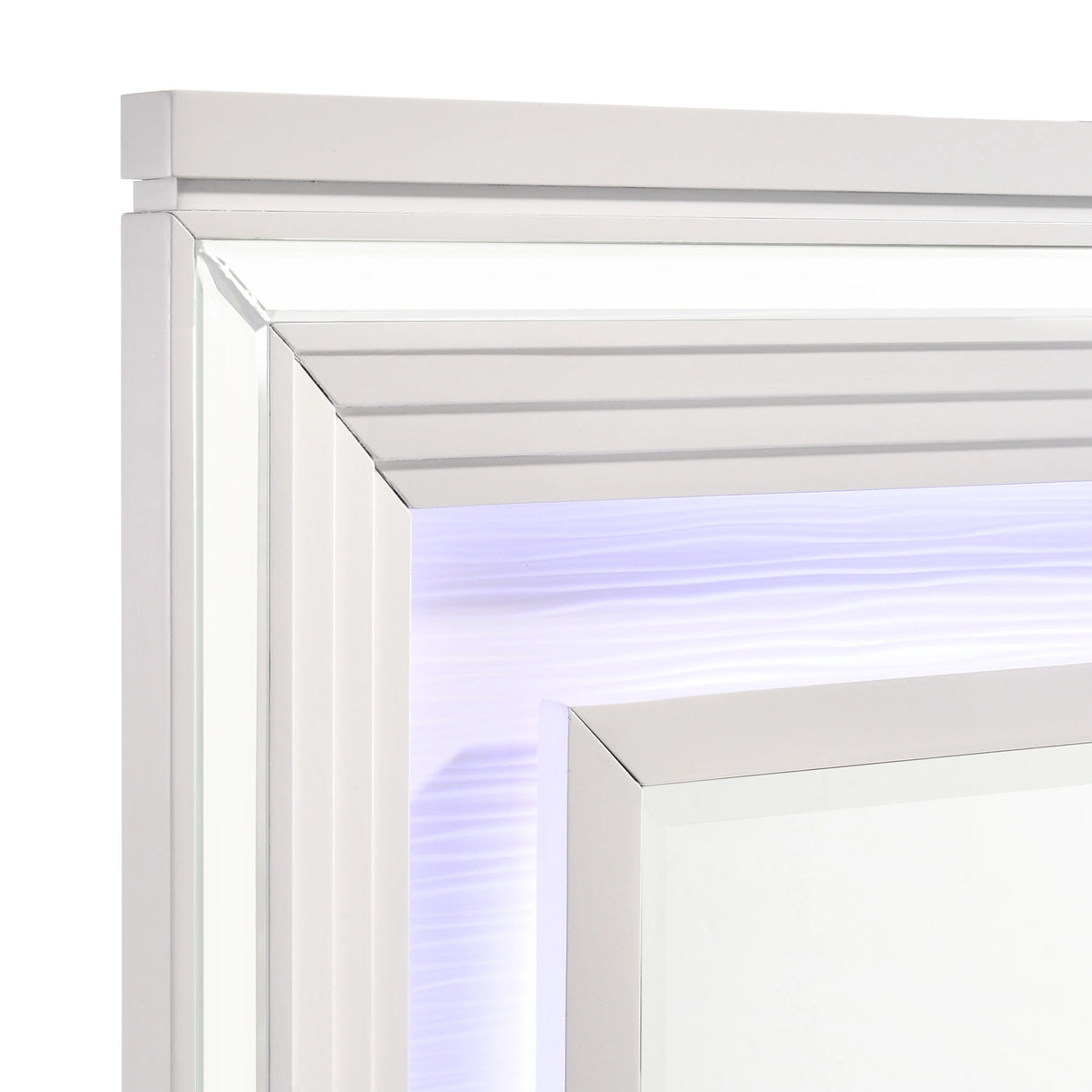 Twenty Nine Dresser & Mirror Set White