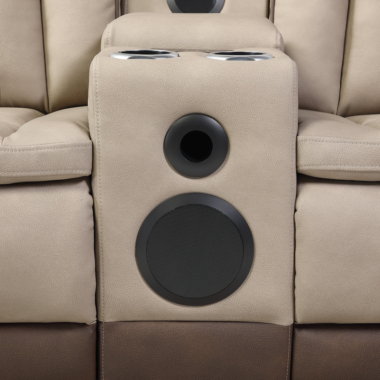Bruno Loveseat