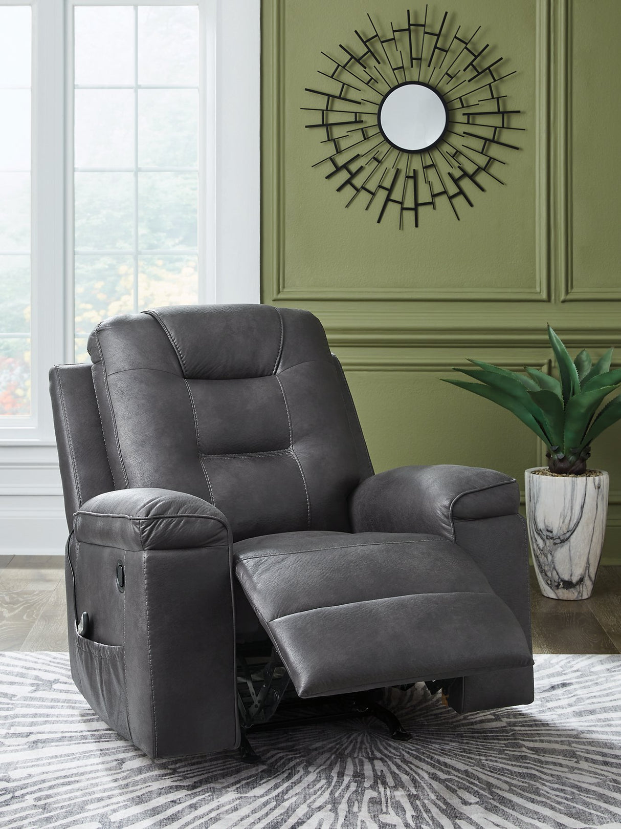 Stockworth Recliner - galleria furniture outlet