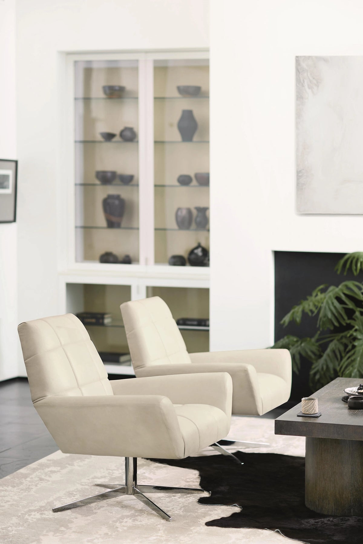 Linea Cocktail Table