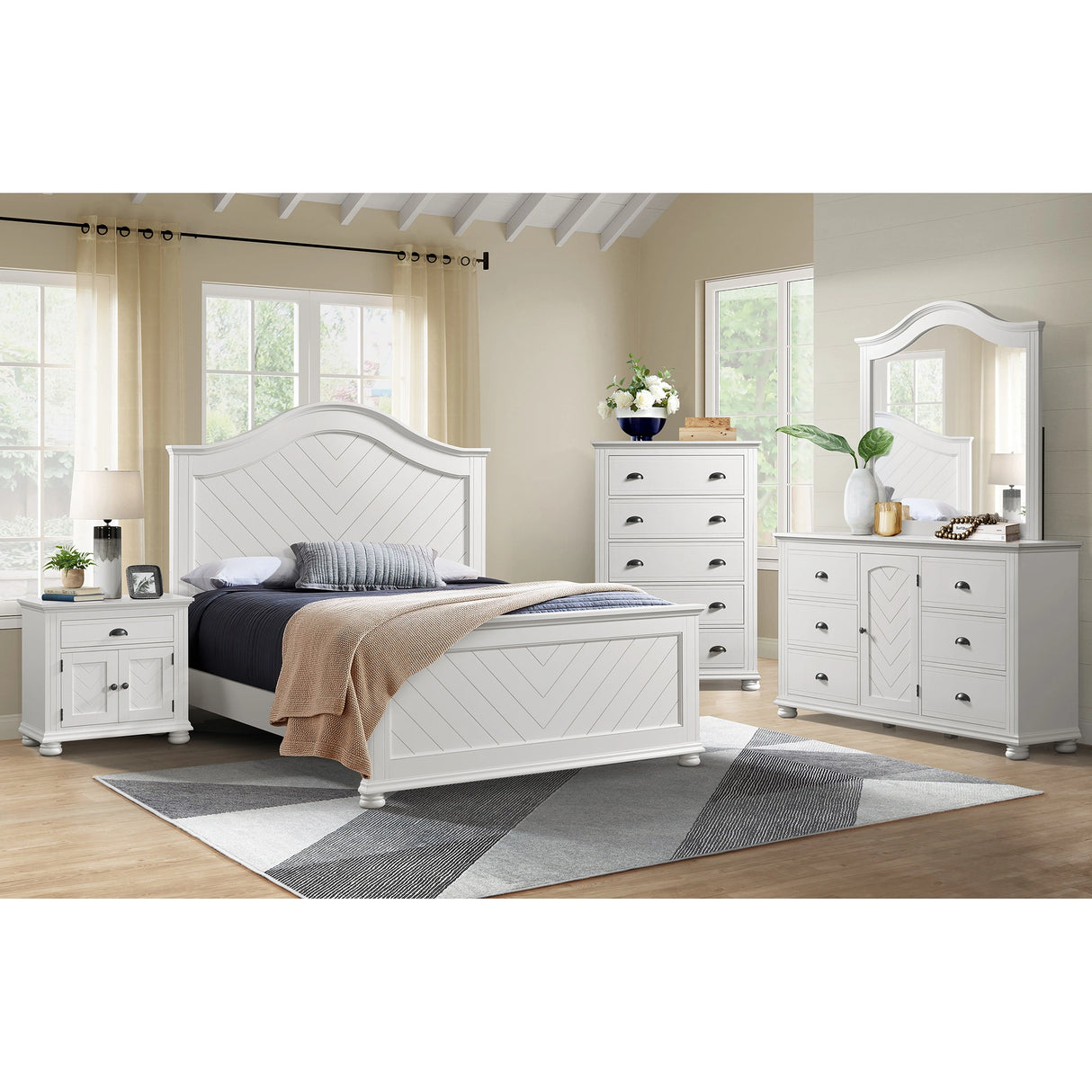 Kona 5-Drawer Chest in White