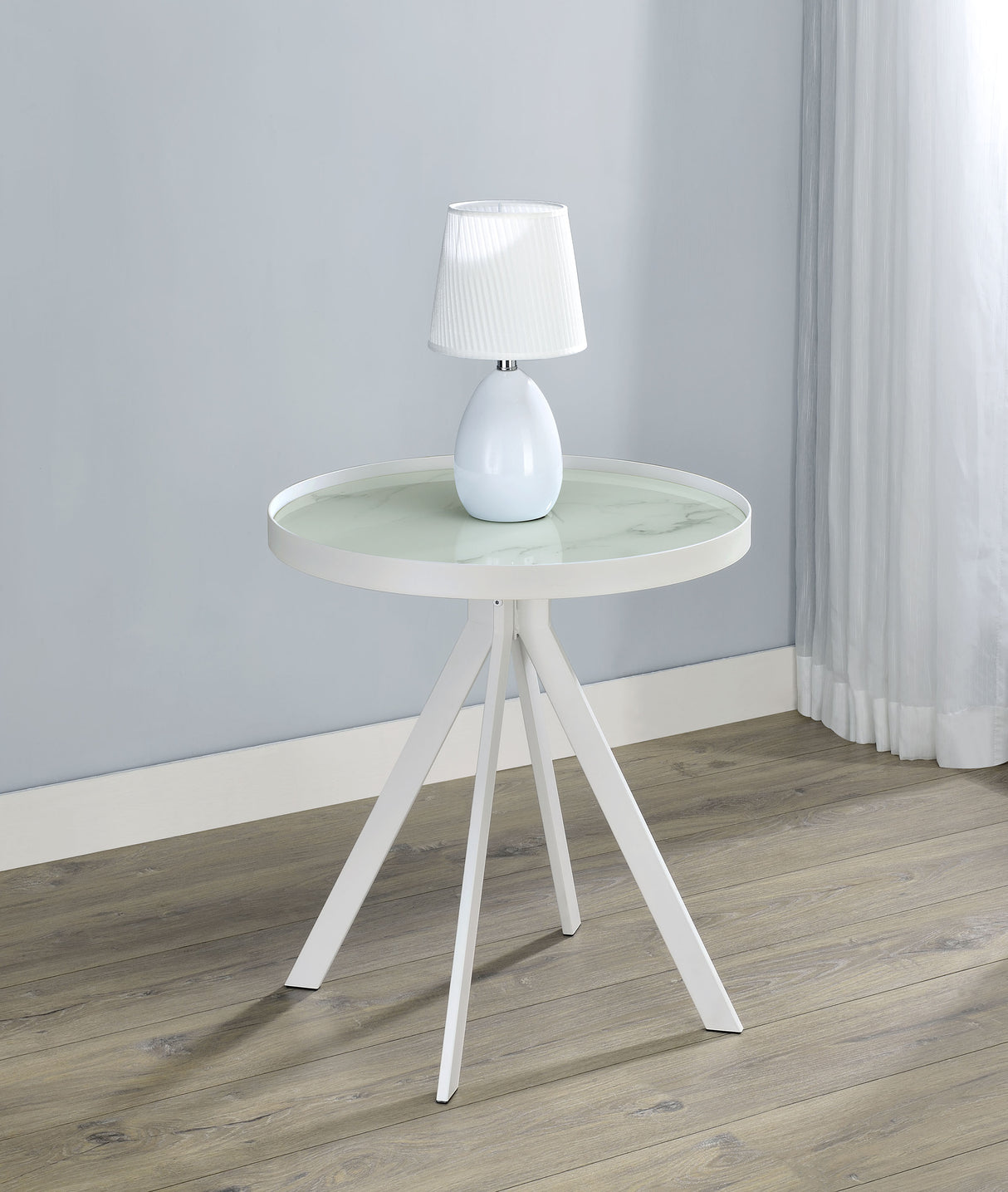 Briggs End & Side Tables
