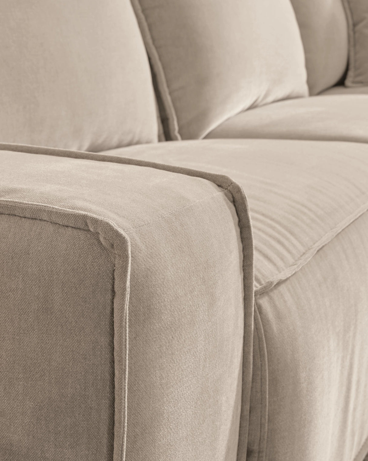 Carceri Power Sectional Reclining Sofa