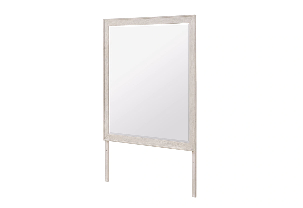 Mariah Mirror