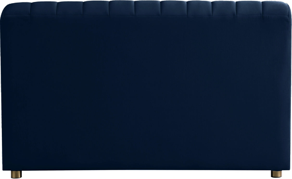 Naya Navy Velvet Chair