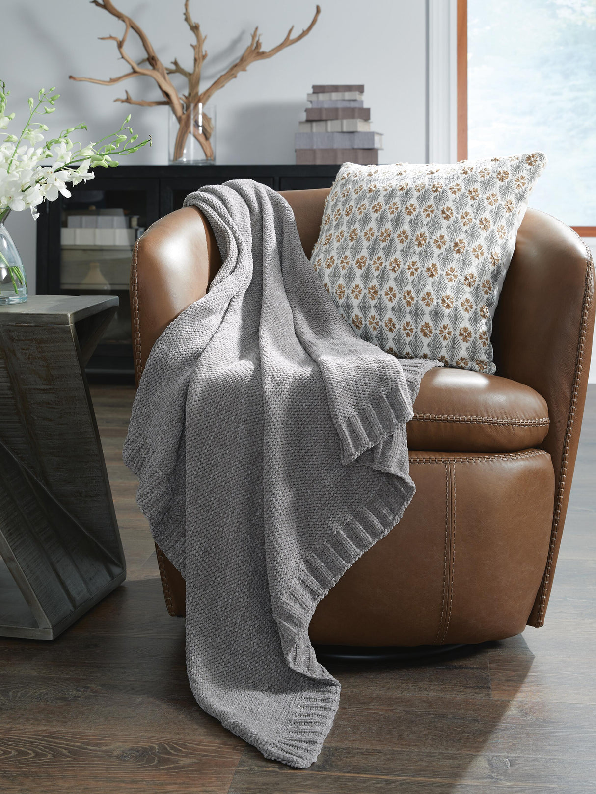 Anawood Throw