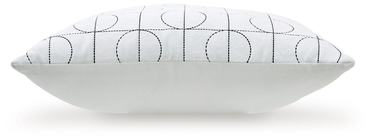 Kydner Pillow (Set of 4)