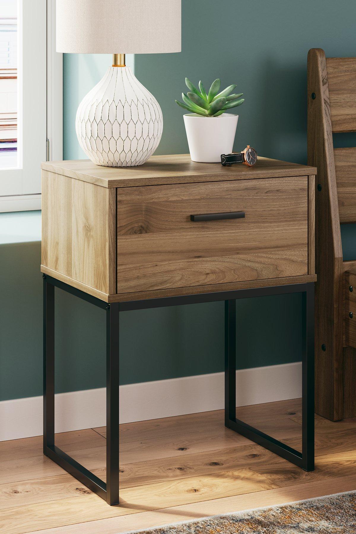 Deanlow Nightstand - galleria furniture outlet