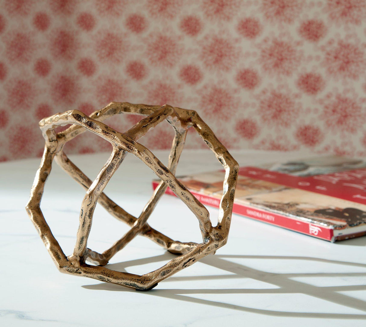 Laddington Sculpture - galleria furniture outlet