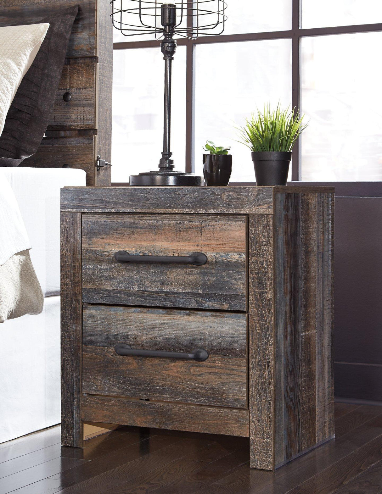 Drystan Nightstand - galleria furniture outlet