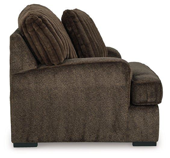 Aylesworth Oversized Chair - galleria furniture outlet