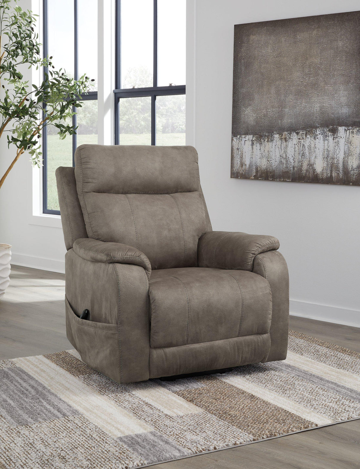 Crestmeade Power Lift Recliner - galleria furniture outlet