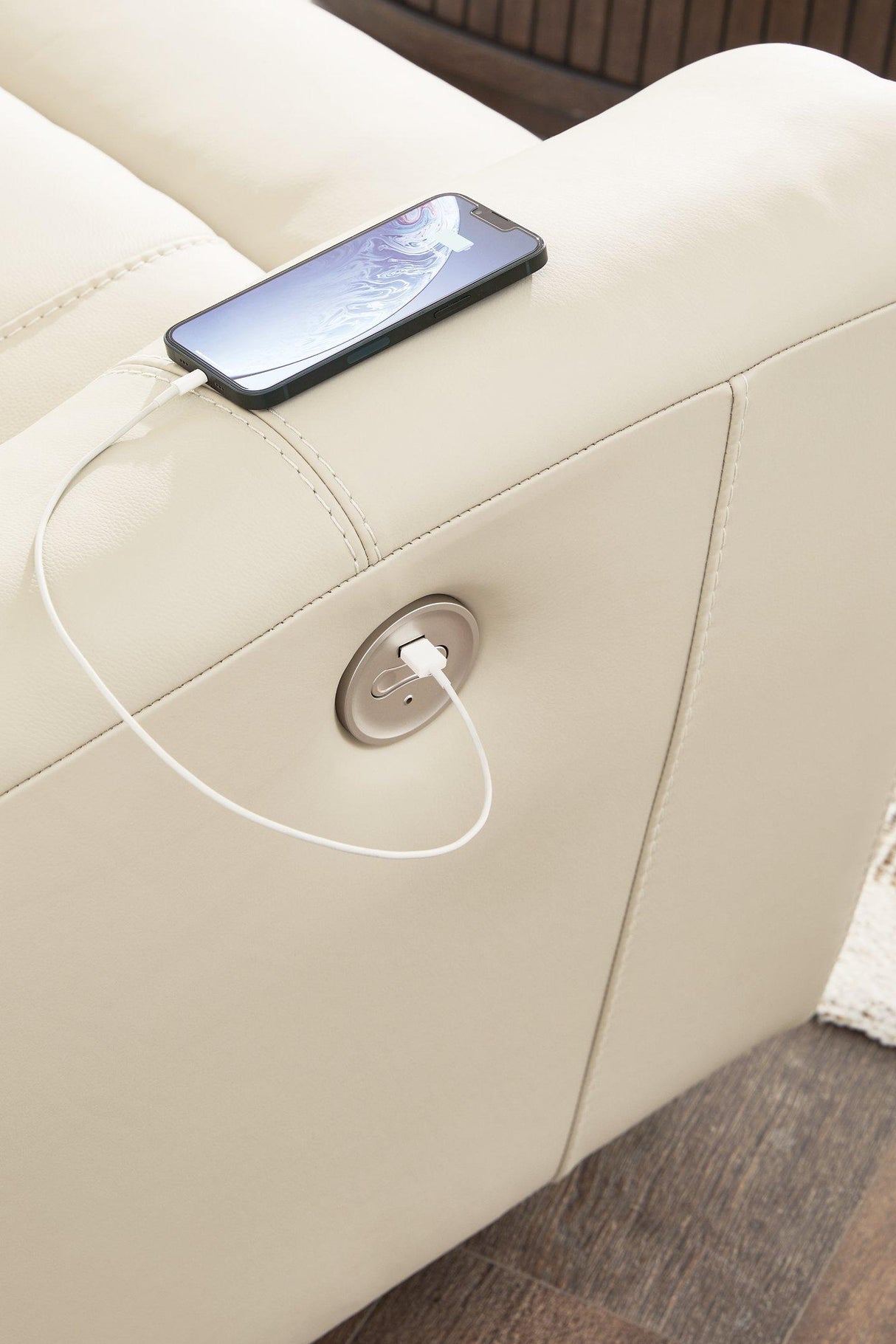 Dahlmoore Power Recliner - galleria furniture outlet