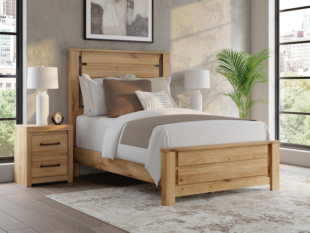 Brozmont Bed