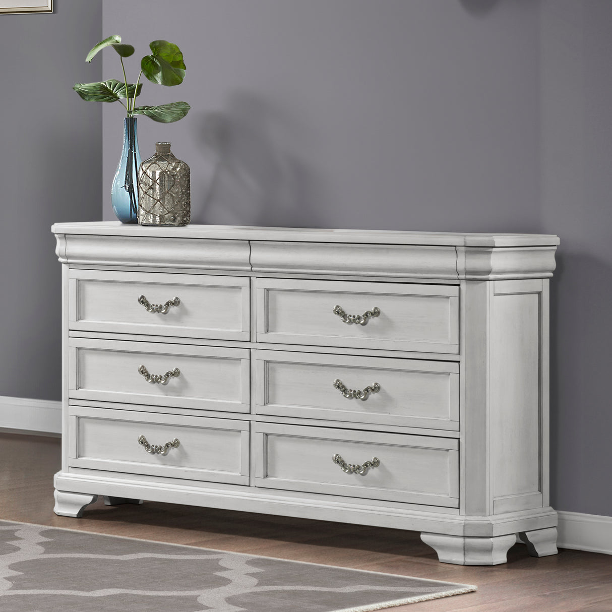Lyndhurst Dresser- Vintage White