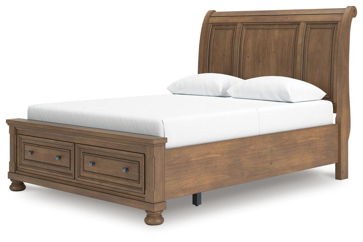 Feddinger Panel Storage Bed