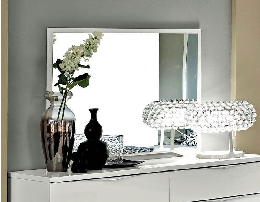 ESF Furniture Onda Mirror in White - galleria furniture outlet