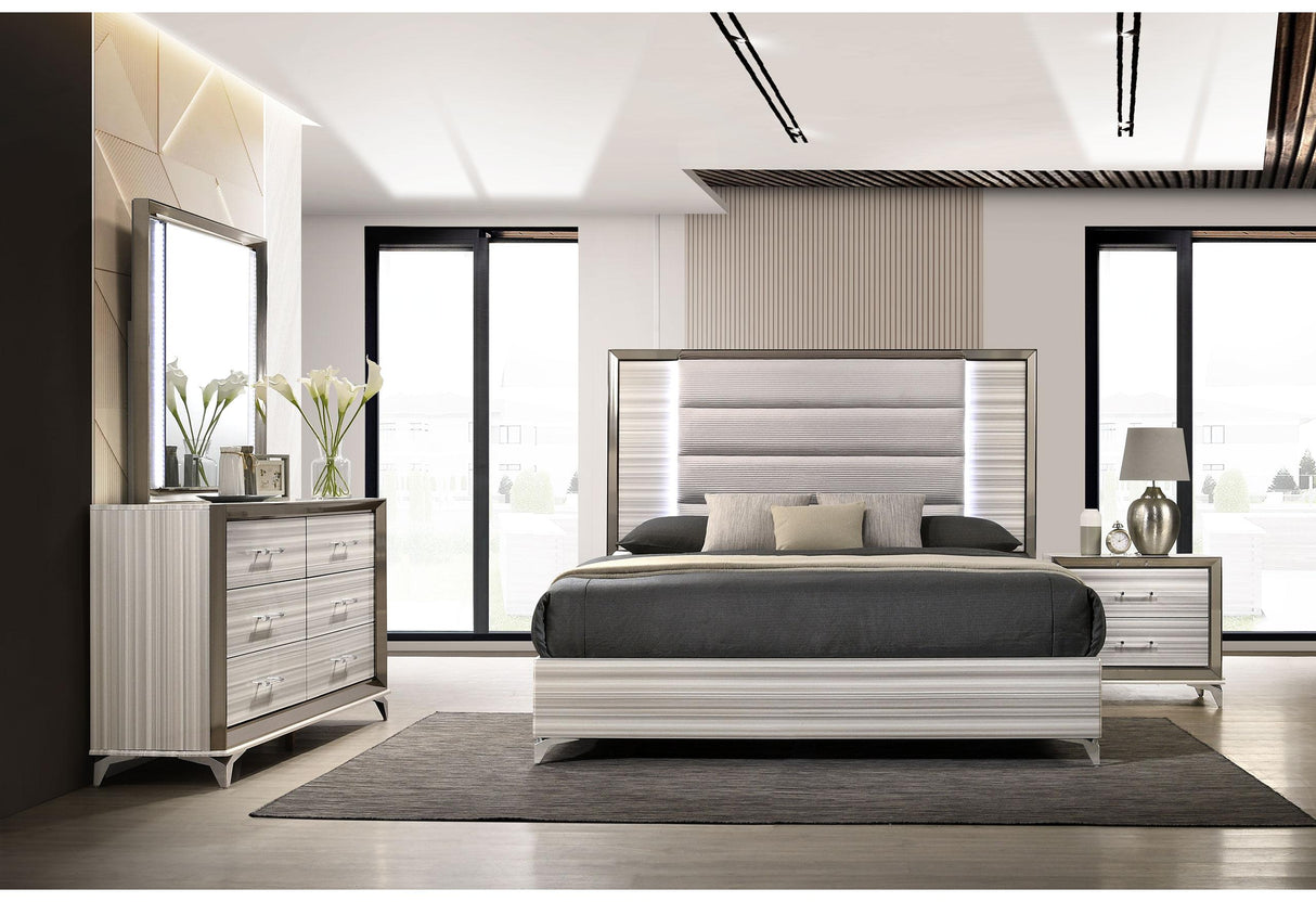 ZAMBRANO WHITE KING BED GROUP