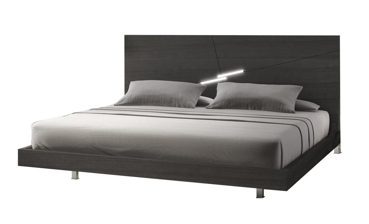 J&M Faro Queen Panel Bed in Wenge