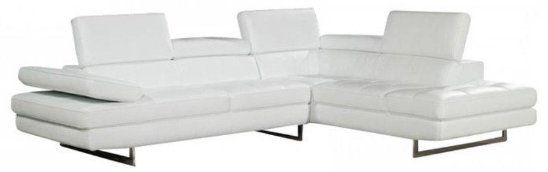 J&M Furniture A761 Italian Leather Sectional RAF in White - galleria furniture outlet