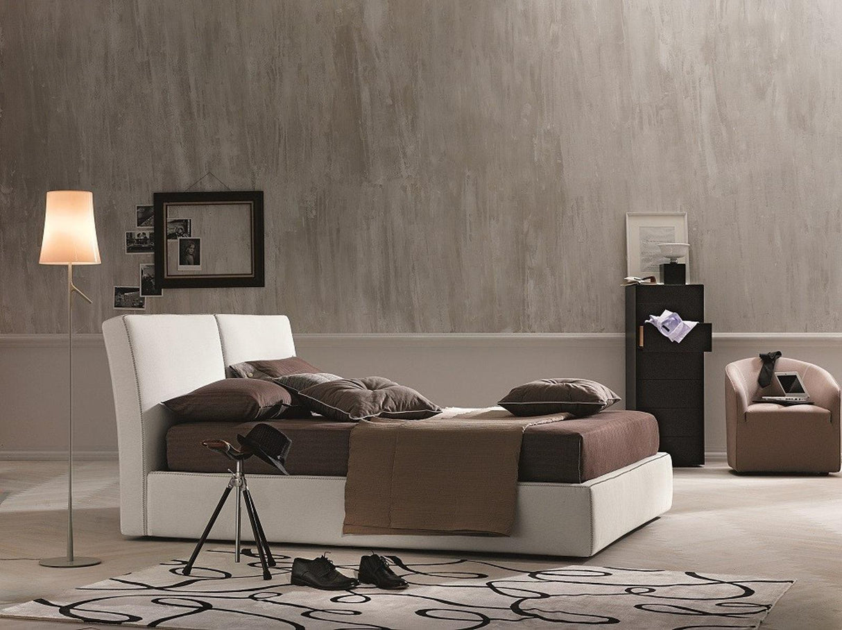 J&M Furniture Clay King Storage Bed in White