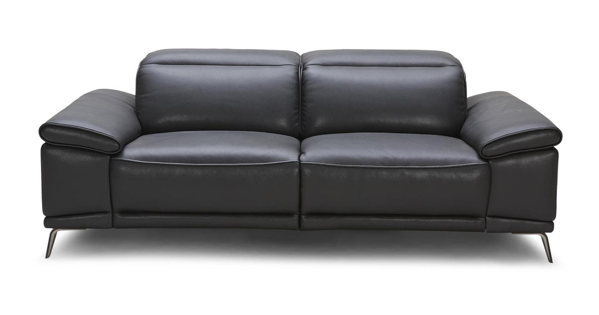 J&M Furniture Giovani Loveseat in Black