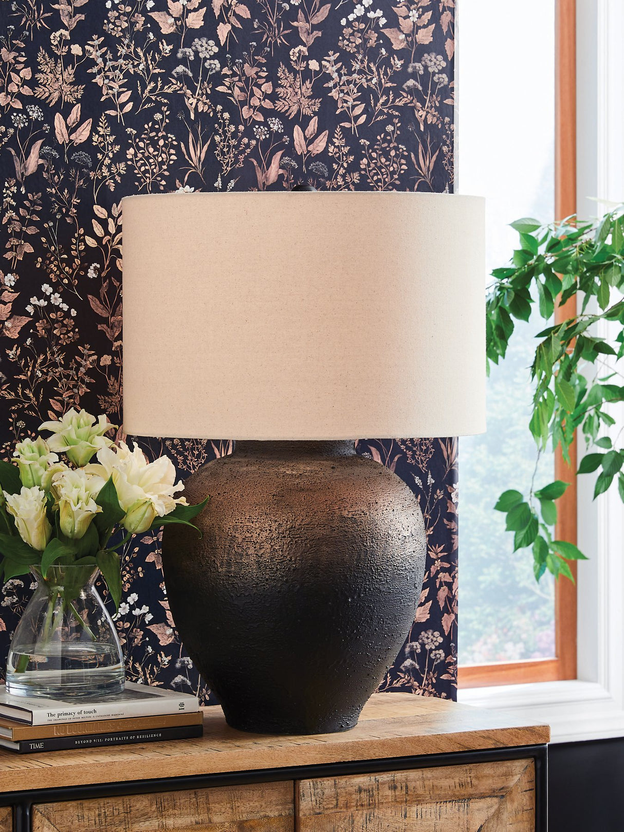 Newgerhard Table Lamp - galleria furniture outlet