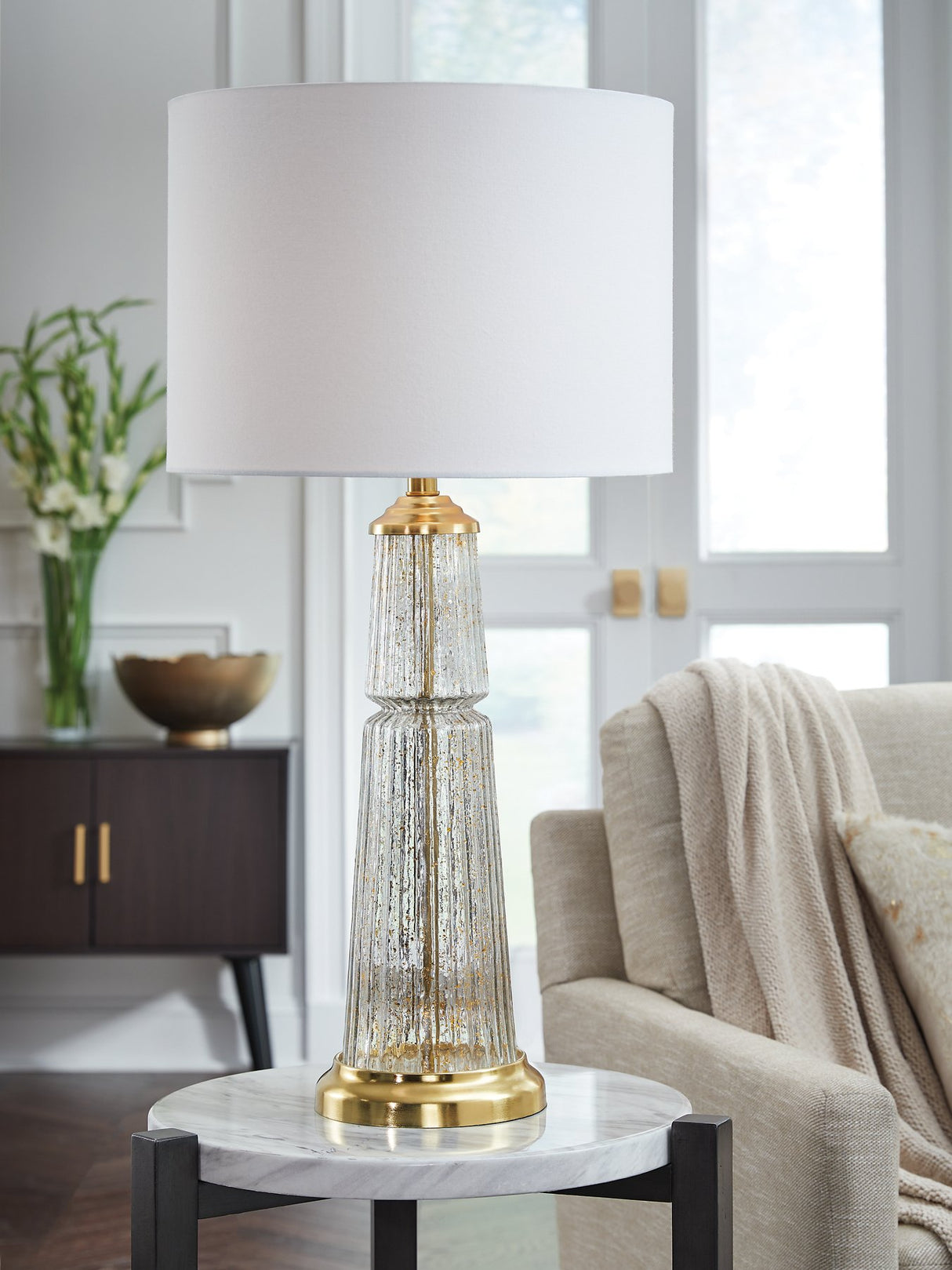 Bakersboro Table Lamp - galleria furniture outlet