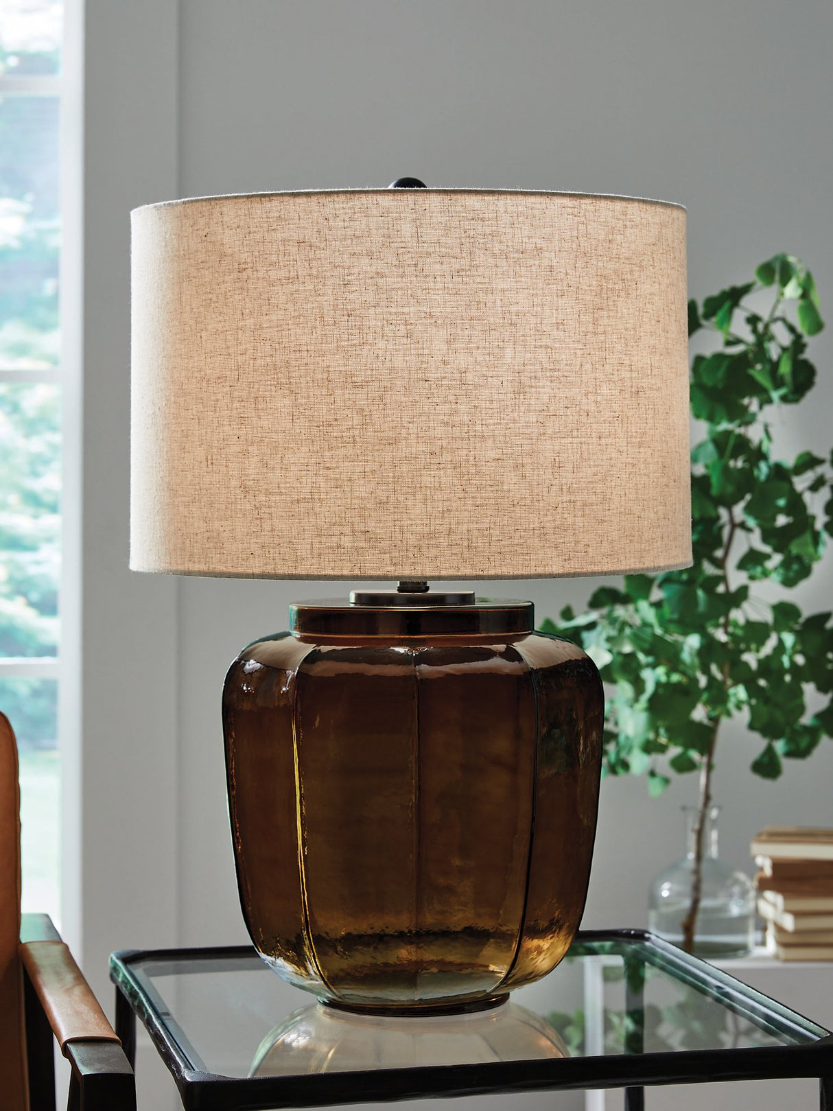 Bainmore Table Lamp - galleria furniture outlet
