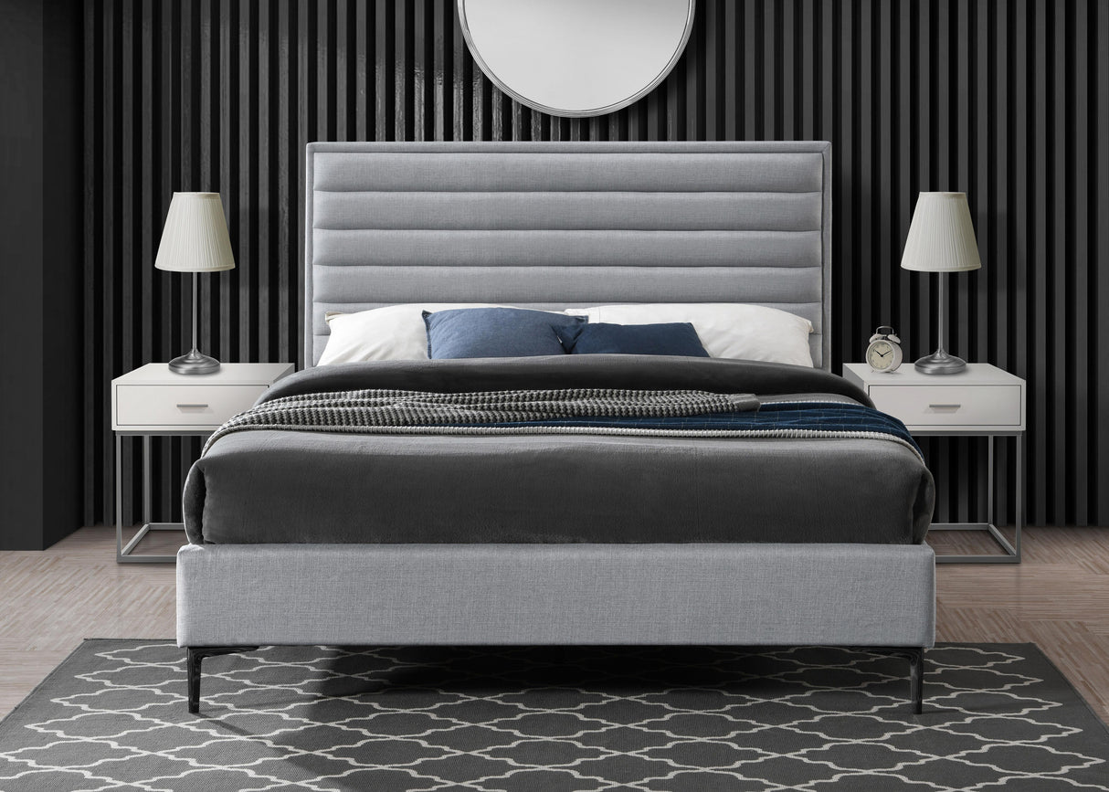 Hunter Grey Linen King Bed - galleria furniture outlet