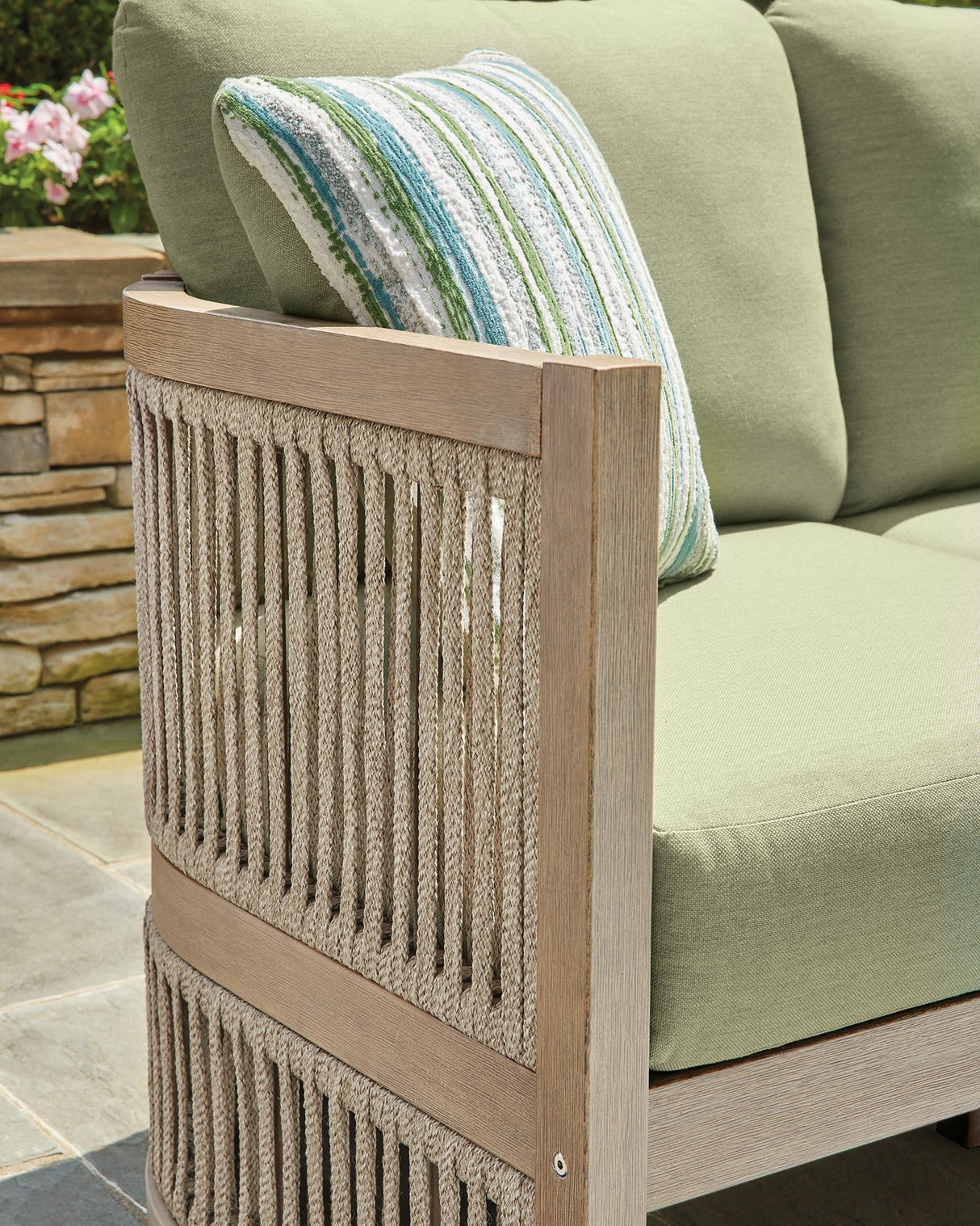Serena Shores Outdoor Seating Set