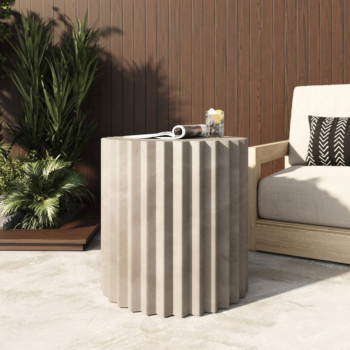 Modrest Evadale Modern End Table