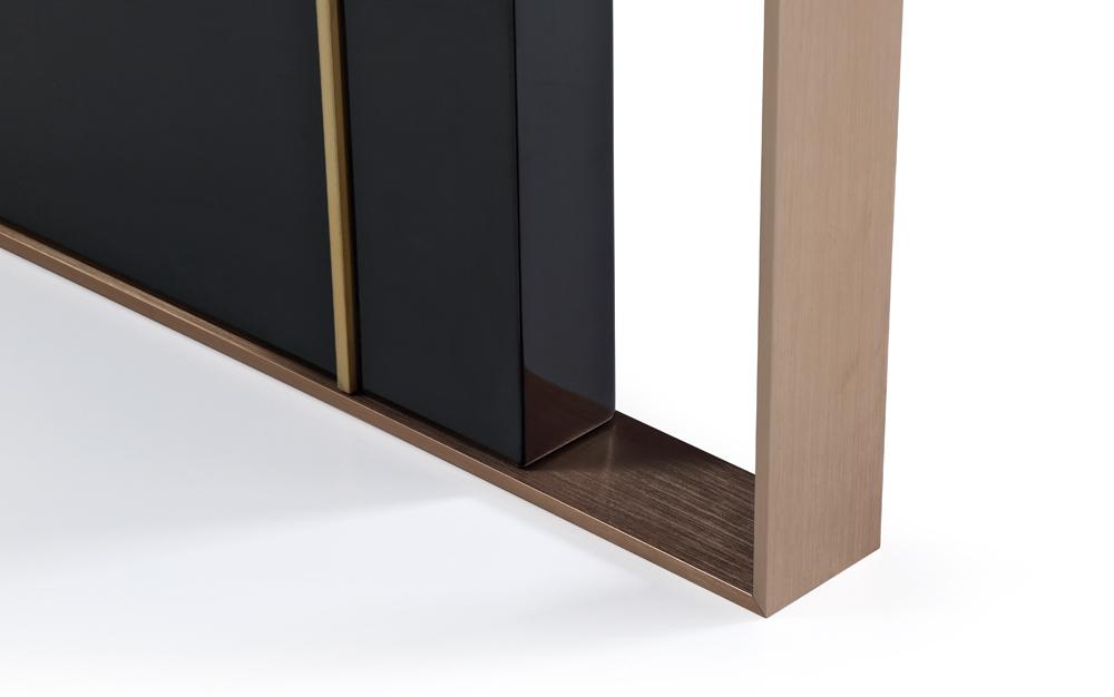 Nova Domus Cartier Modern Dining Table