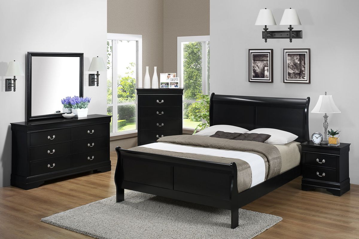 Crown Mark Furniture Louis Philip Nightstand In Black