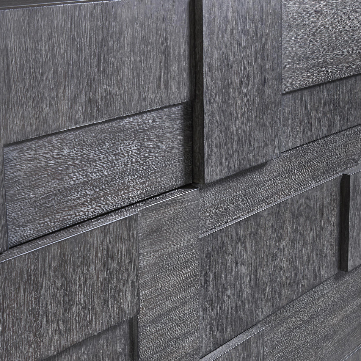 Lancer Dresser