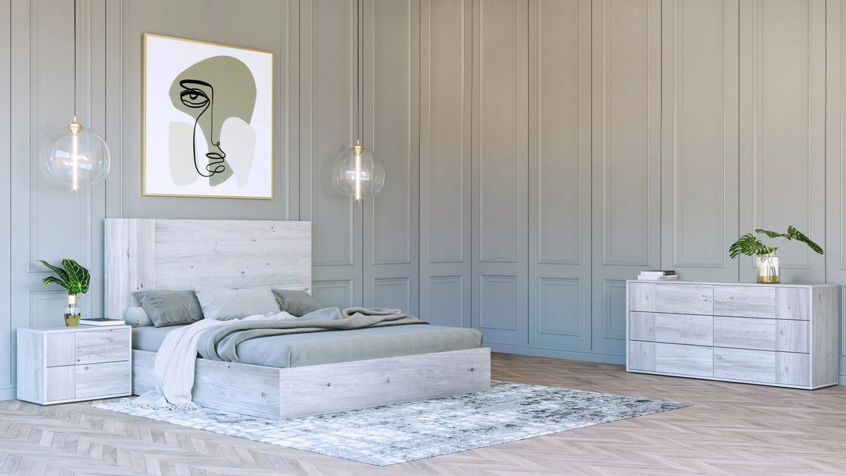 Asus - Modern Italian White 4-Piece Bedroom Set