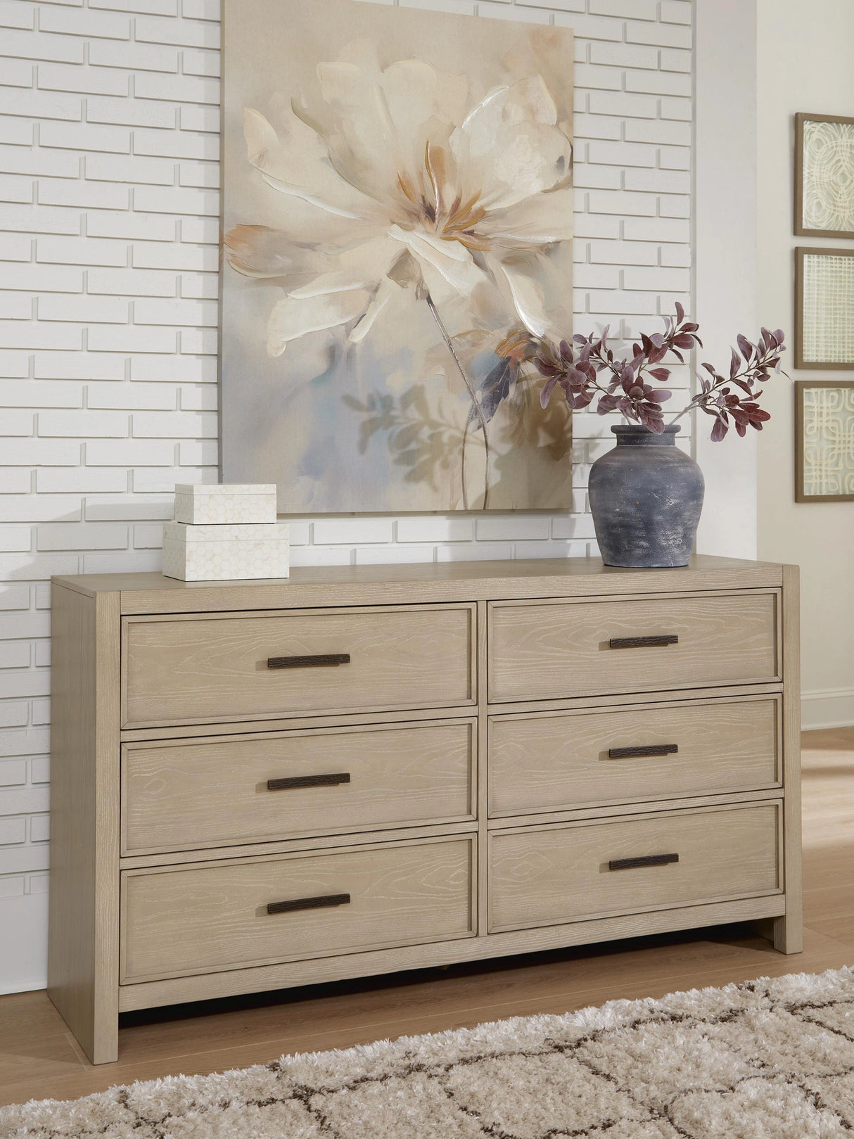 Calmoro Dresser