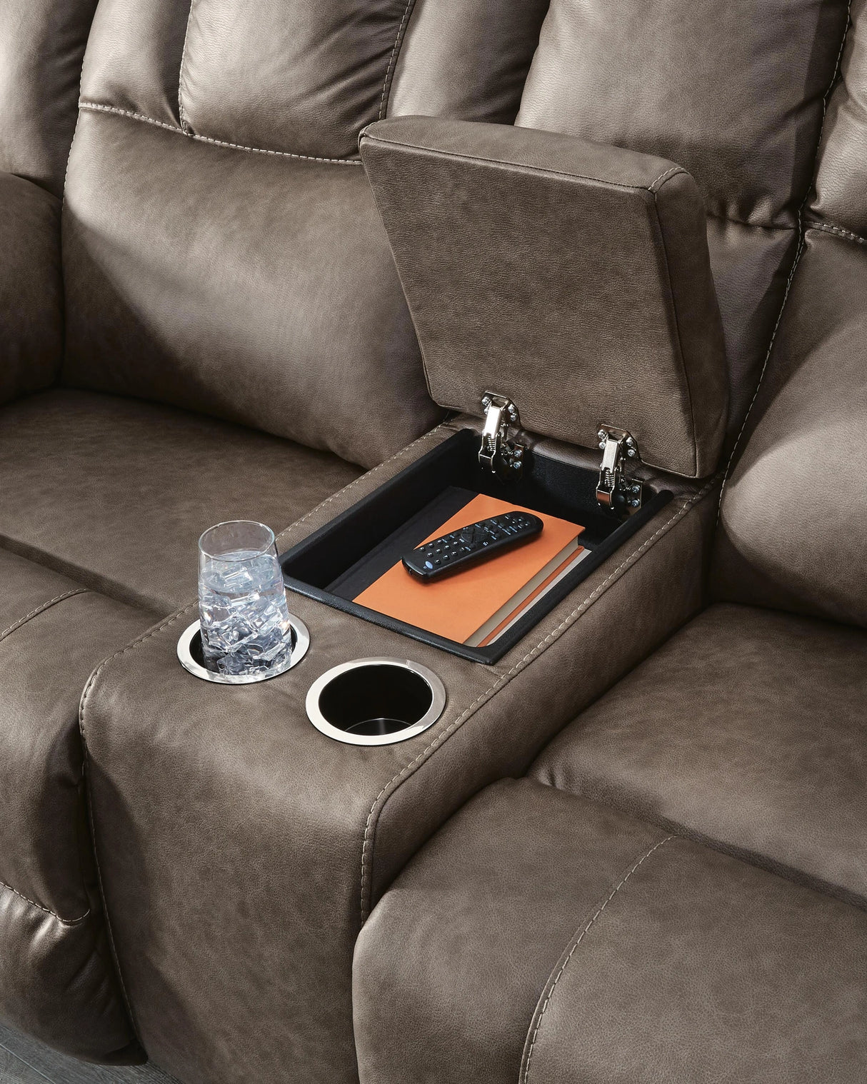 Lowilla Living Room Set