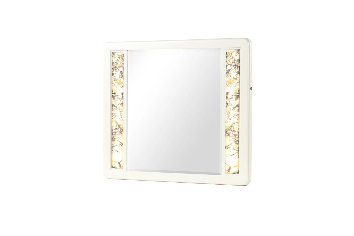 La pierre Mirror