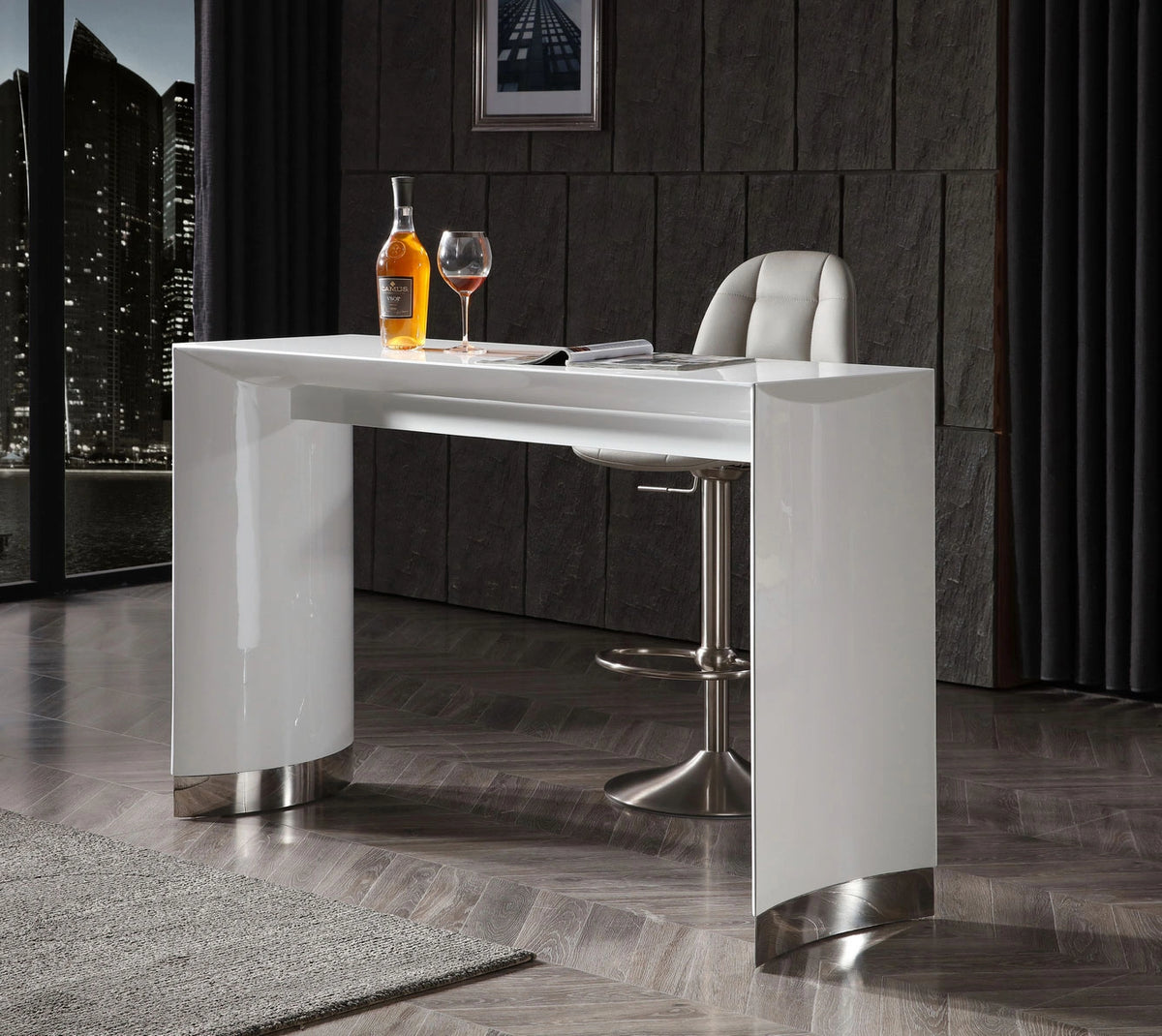Modrest Corbett Contemporary Barware