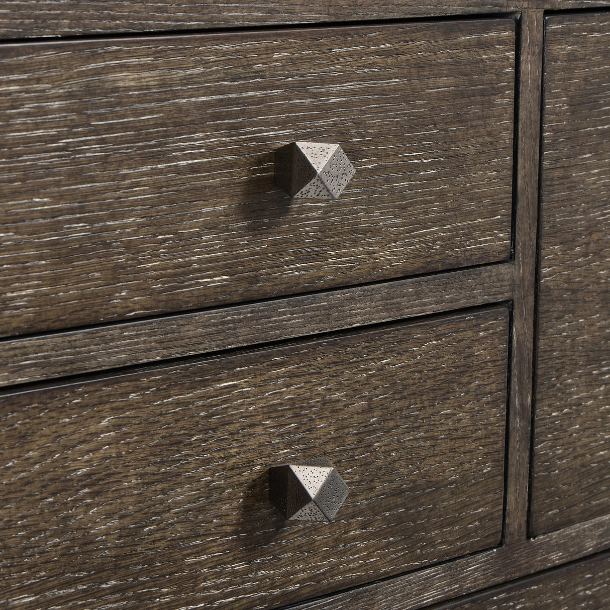 Linea Sideboard