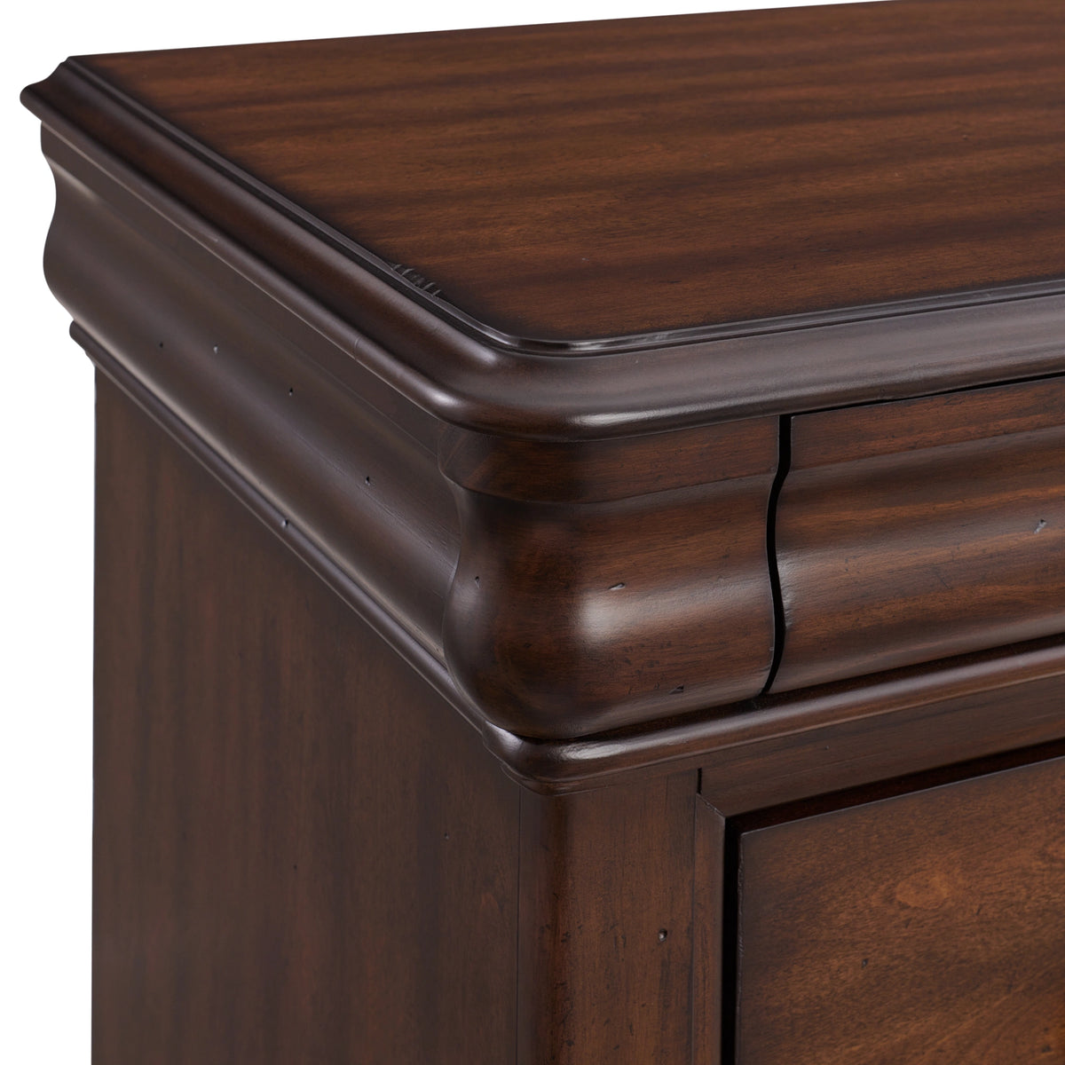 Phillipe Bedroom Set in Cherry